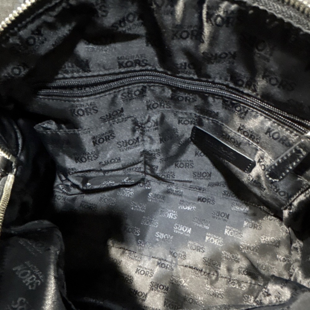 Michael Kors Black Monogram Satchel Top Handle Zip w/ Detachable Strap & Charm - Picture 7 of 8